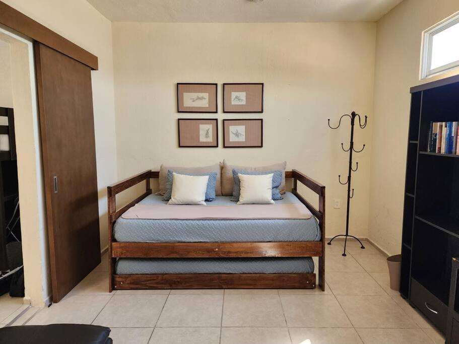 Casa Para Grupos Grandes Por El Iteso グアダラハラ エクステリア 写真